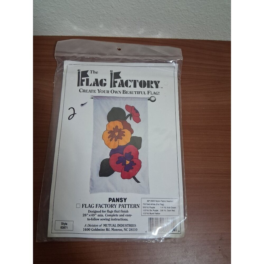 VTG Craft Garden Flag Kit The Flag Factory Pansy #63871 28”x49” 90s Y2K AK12
